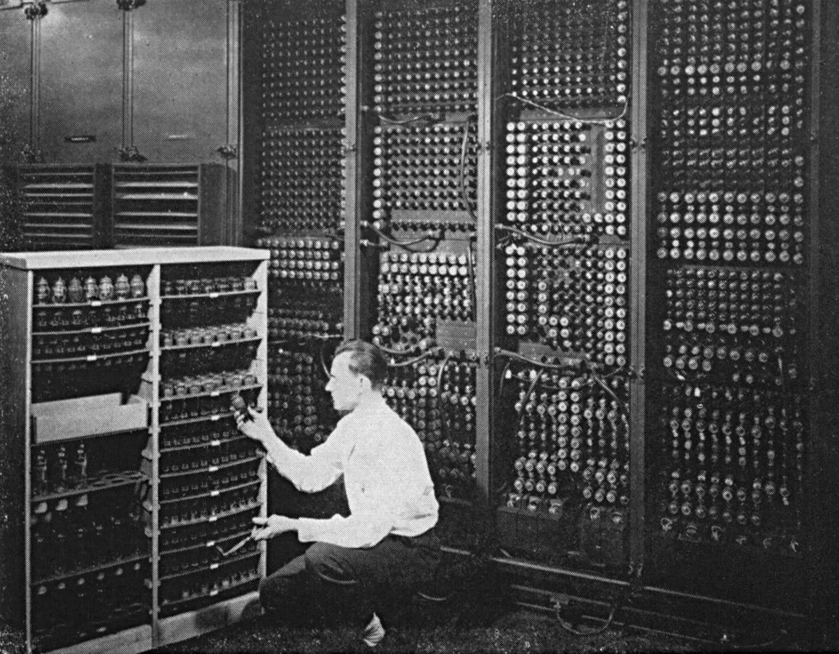 The Birth of Modern Computing: Hewlett-Packard's Founding on January 5, 1939